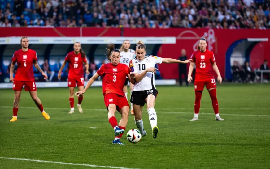 Auftakt nach Maß: Deutschlands Frauen starten mit 2:0-Sieg gegen Polen in die Europameisterschaft